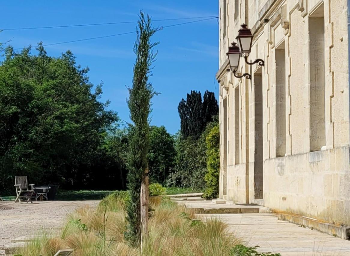 Chateau Bernon Maison D Hotes - Piscine Et Spa Queyrac Zewnętrze zdjęcie